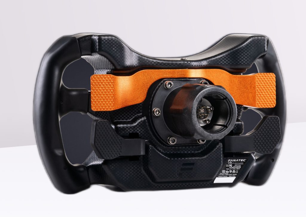 Opinione sincera sul volante Fanatec McLaren GT3 V2